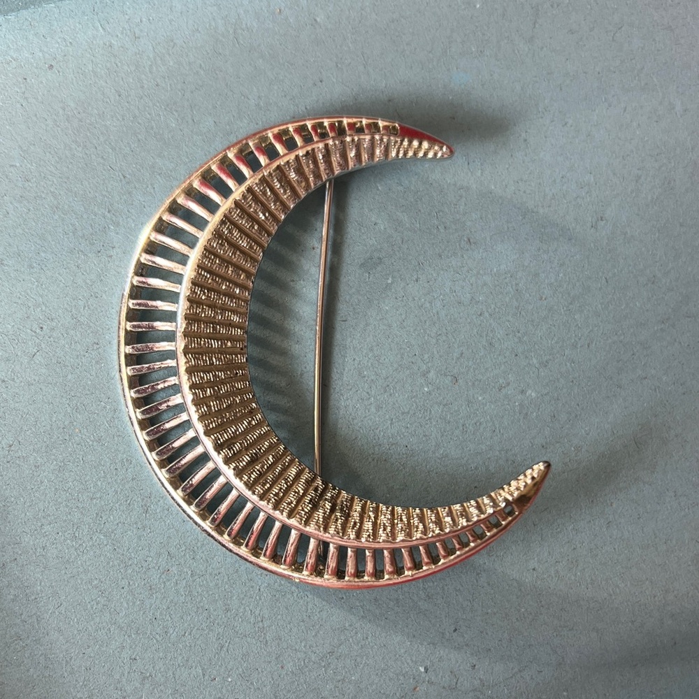 Vintage Sarah Coventry Crescent Moon Brooch circa 1959